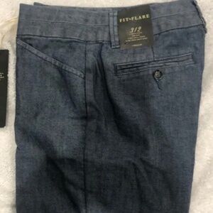 The Limited Fit and Flare Jeans Size 4